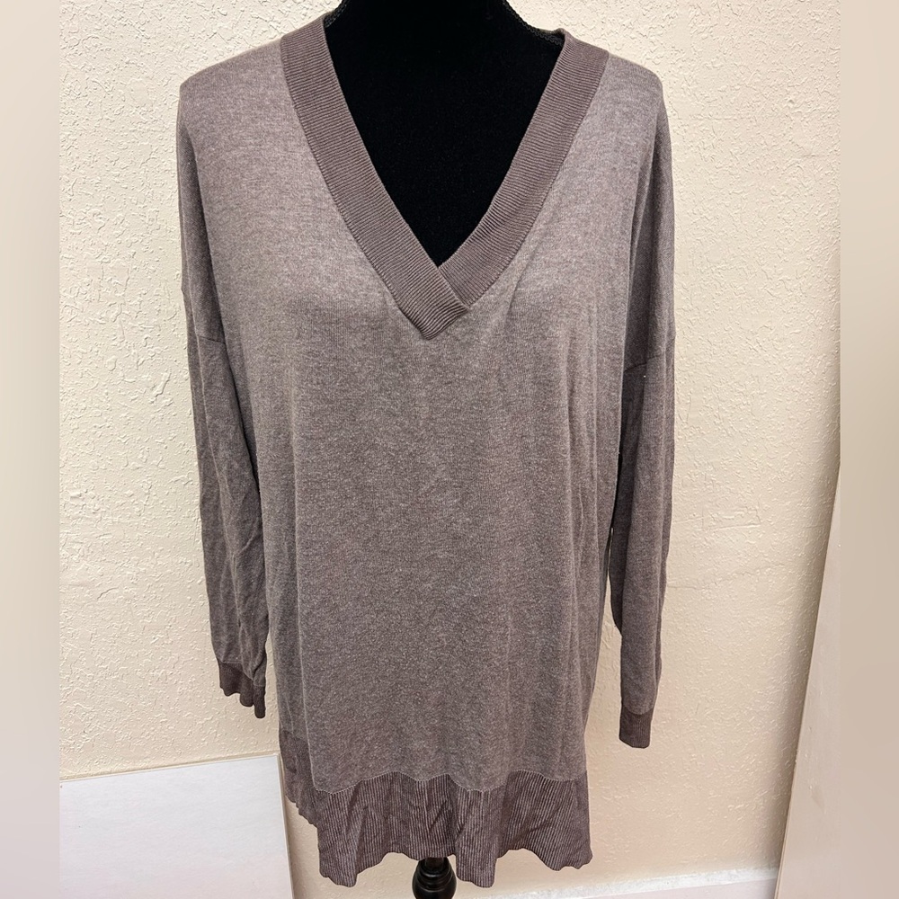 (3/$20) Michel studio 2x brown vneck long sleeve pullover sweater